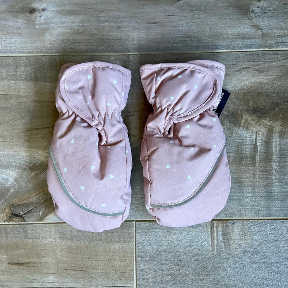 H&M Water-repellent Ski Mittens in Pink Hearts